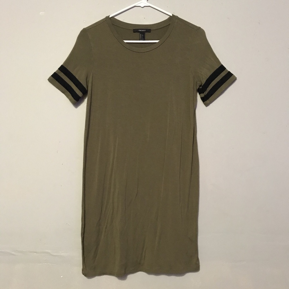 Forever 21 olive green T-shirt dress